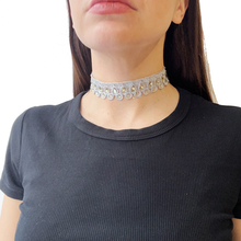 Cargar imagen en el visor de la galería, Choker de encaje