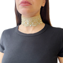 Cargar imagen en el visor de la galería, Choker de encaje