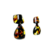 Cargar imagen en el visor de la galería, Caravanas de resina carey