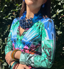 Cargar imagen en el visor de la galería, Collar "RAMA" azul de resina