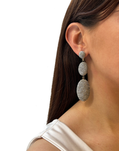 Cargar imagen en el visor de la galería, Caravanas hilos brillantes