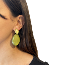 Cargar imagen en el visor de la galería, Caravanas de resina pulida