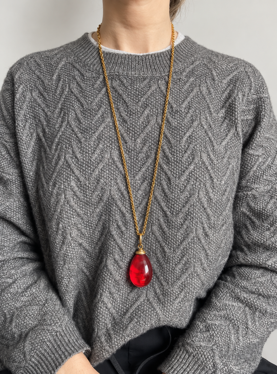 Collar gotón de resina, vista 2 – Fahoma