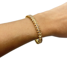 Cargar imagen en el visor de la galería, Pulsera navettes de zirconia
