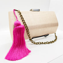 Cargar imagen en el visor de la galería, Clutch rosa
