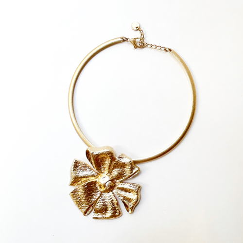 Choker con flor de metal, vista 3 – Fahoma