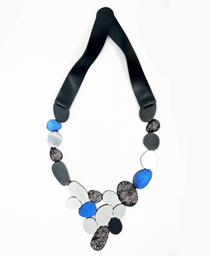 Collar de cuero azul, negro y plateado, vista 2 – Fahoma