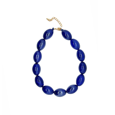 collar azul de resina