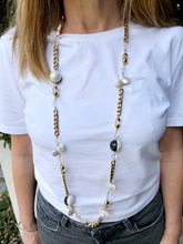 Cargar imagen en el visor de la galería, Collar perla nacar y cristal
