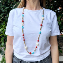 Cargar imagen en el visor de la galería, Collar turquesa coral y nacar
