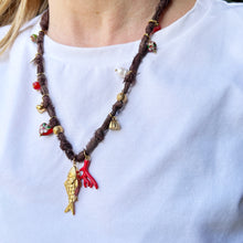 Cargar imagen en el visor de la galería, Collar multi dijes
