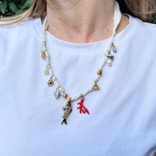 Cargar imagen en el visor de la galería, Collar multi dijes
