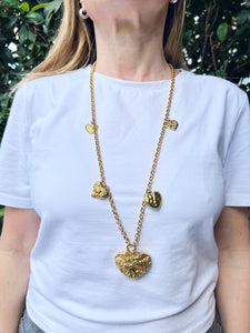 Collar dijes corazones