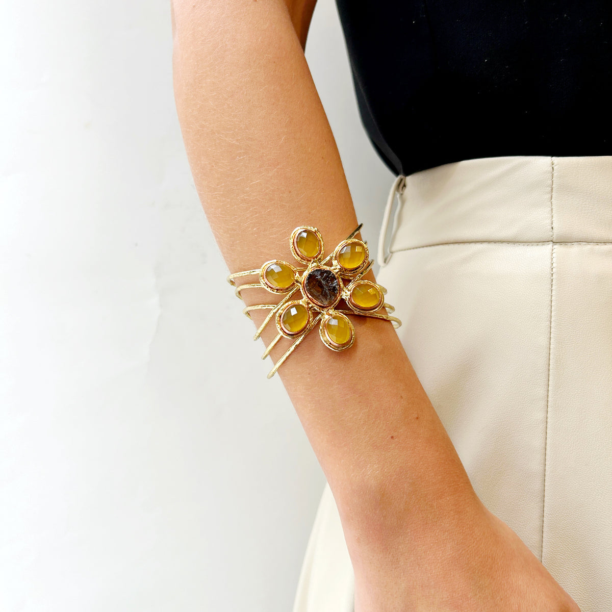 Pulsera círculo de piedras, vista 3 – Fahoma