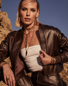 Collar largo flecha