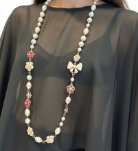 Cargar imagen en el visor de la galería, Collar moños y perlas
