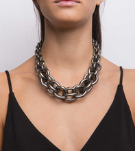 Cargar imagen en el visor de la galería, Collar cadenas con volumen

