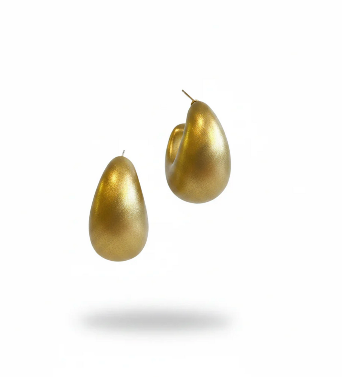 Argollas con volumen doradas – Fahoma, bijouterie en Uruguay