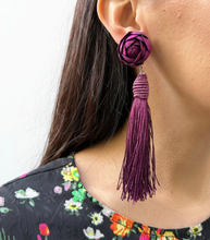 Cargar imagen en el visor de la galería, Caravanas fleco violeta
