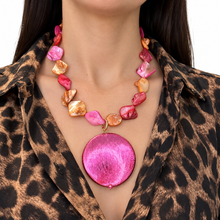 Cargar imagen en el visor de la galería, Collar fucsia y naranja

