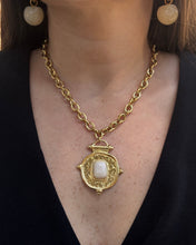 Cargar imagen en el visor de la galería, Collar dije  cuadrado
