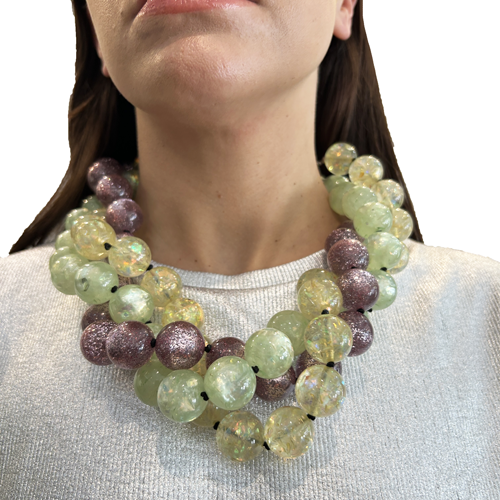 Collar lila, verde y amarillo, vista 2 – Fahoma
