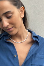 Cargar imagen en el visor de la galería, Collar perlas barrocas
