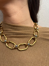 Cargar imagen en el visor de la galería, collar dorado y plateado 
