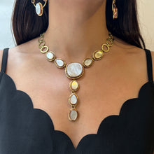 Cargar imagen en el visor de la galería, Collar corbatero piedras naturales
