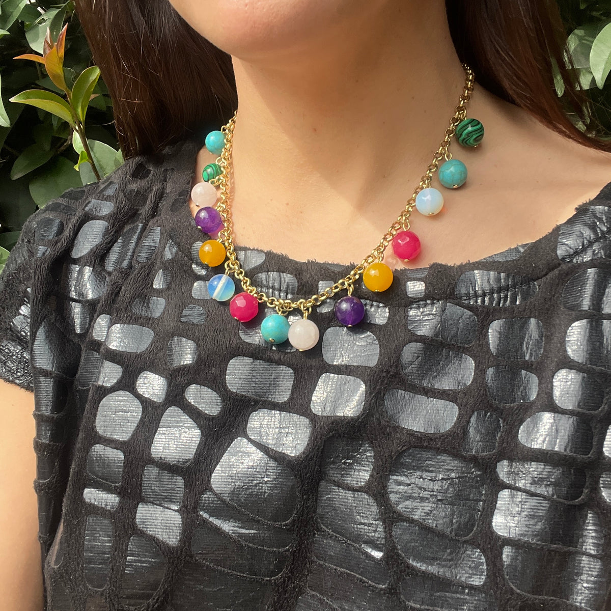 Collar piedras naturales, vista 3 – Fahoma