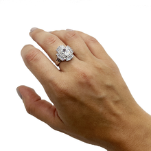 Cargar imagen en el visor de la galería, Anillo zirconia
