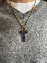 Cargar imagen en el visor de la galería, Collar crus lapis lazuli
