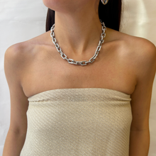 Cargar imagen en el visor de la galería, Collar cadena eslabones con zirconia
