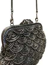 Cargar imagen en el visor de la galería, Bolso mostacillas peltre
