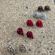 Cargar imagen en el visor de la galería, Caravanas con volumen de cristal
