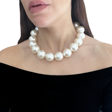 Cargar imagen en el visor de la galería, Collar perlones
