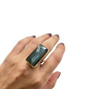 Anillo rectangular piedra natural