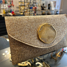 Cargar imagen en el visor de la galería, Sobre tejido rafia dorado suave
