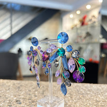 Cargar imagen en el visor de la galería, Caravanas "Rama" violeta, lila y verde
