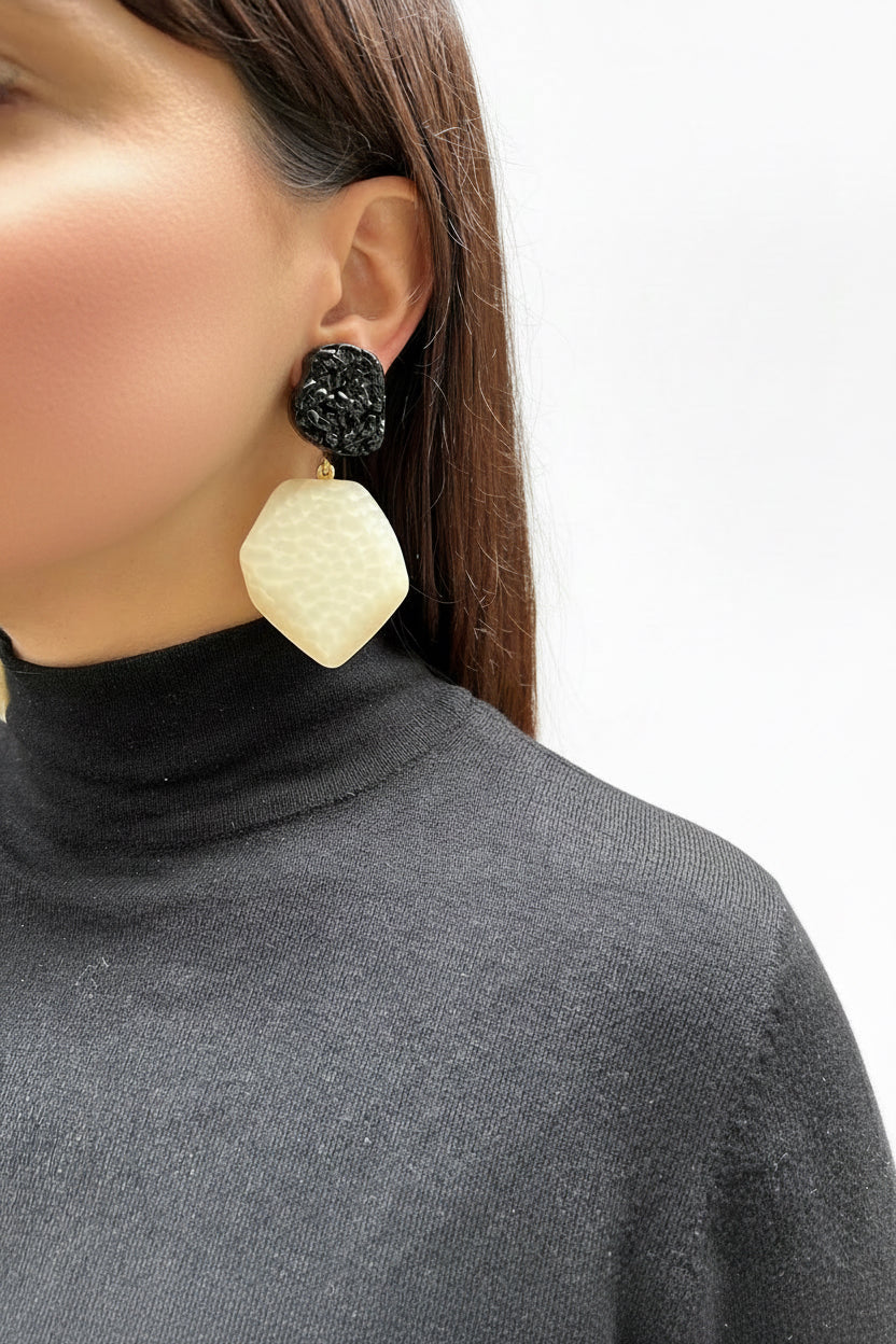 Caravanas beige y negro, vista 2 – Fahoma