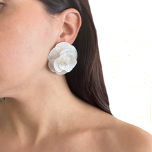 Cargar imagen en el visor de la galería, Caravanas camelias
