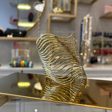 Cargar imagen en el visor de la galería, brazalete de bronce
