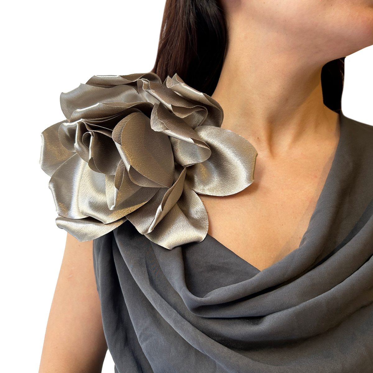 Broche maxi flor de seda, vista 3 – Fahoma