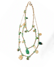 Cargar imagen en el visor de la galería, Collar tres vueltas mix de dijes
