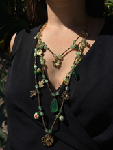 Cargar imagen en el visor de la galería, Collar tres vueltas mix de dijes
