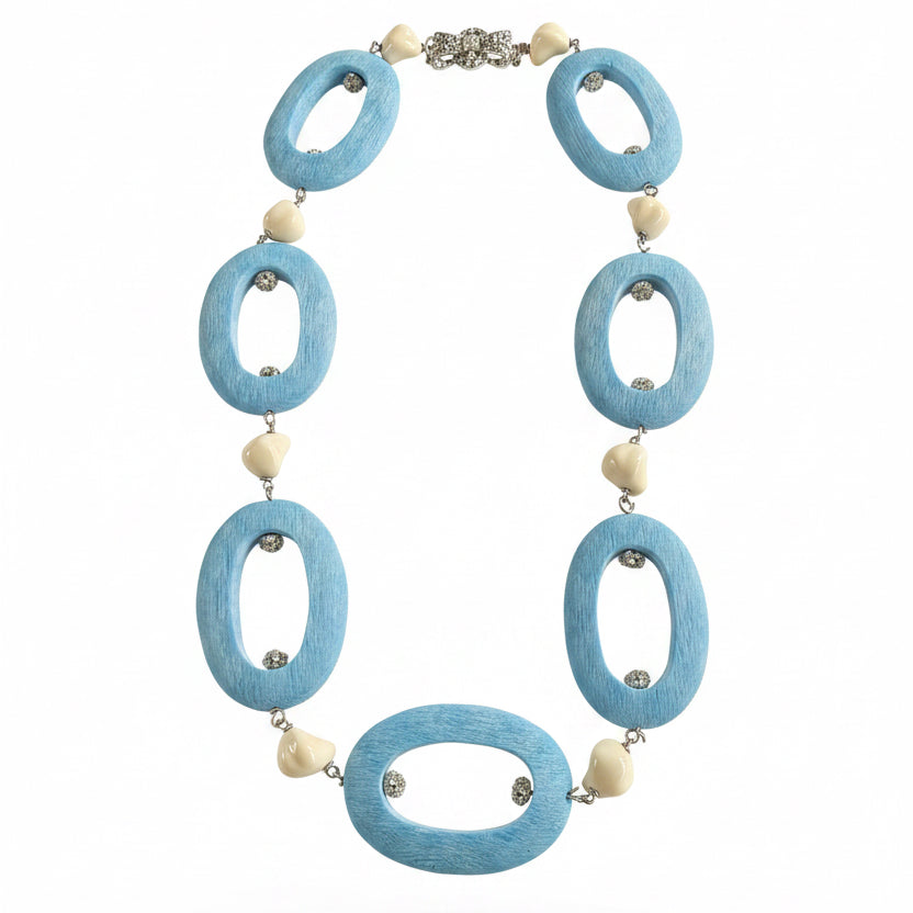 Collar celeste y crema – Fahoma, bijouterie en Uruguay