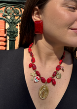 Cargar imagen en el visor de la galería, Collar  virgen milagrosa
