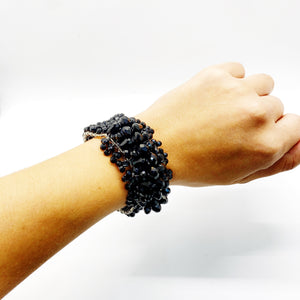 Pulsera negra cristal - Fahoma.uy