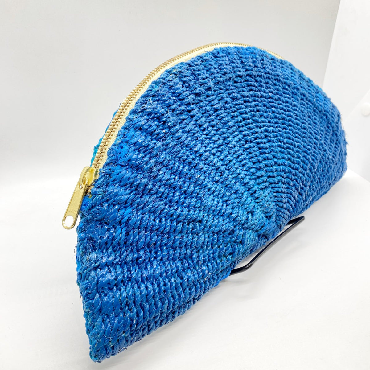 Bolso medialuna azul, vista 2 – Fahoma